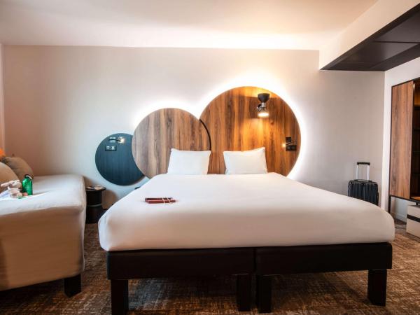 ibis Styles Paris Meteor Avenue d'Italie : photo 2 de la chambre chambre standard avec trois lits simples