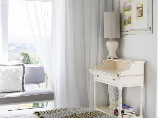 CoimbraAmeias : photo 5 de la chambre suite queen avec vue sur la ville