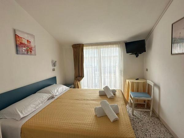 Hotel Till : photo 1 de la chambre chambre double supérieure