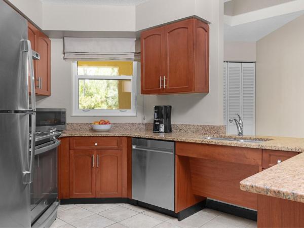 Sheraton Vistana Resort Villas, Lake Buena Vista Orlando : photo 6 de la chambre villa 2 chambres lit king-size et 2 lits simples avec balcon