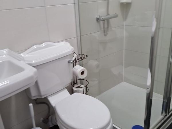 Scotland Street, Newton Heath : photo 6 de la chambre chambre double avec salle de bains privative