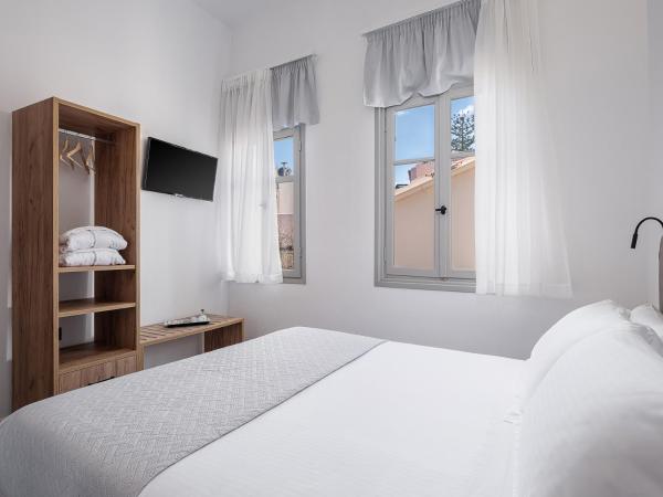 Porto Vecchio : photo 3 de la chambre studio avec baignoire spa