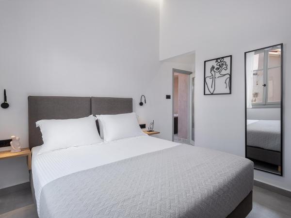 Porto Vecchio : photo 2 de la chambre studio avec baignoire spa