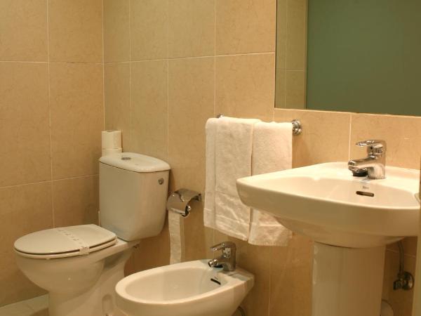 Hotel Picos De Europa : photo 1 de la chambre chambre double