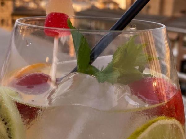 Aparthotel Los Girasoles : photo 7 de la chambre forfait romantique - chambre double