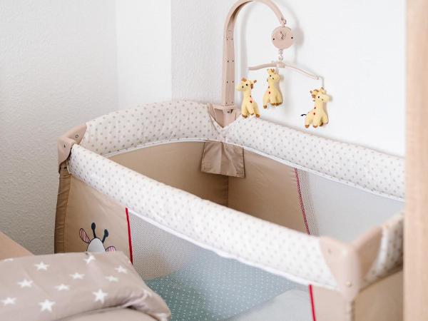 GästeHaus am Flughafen Düsseldorf : photo 7 de la chambre chambre triple