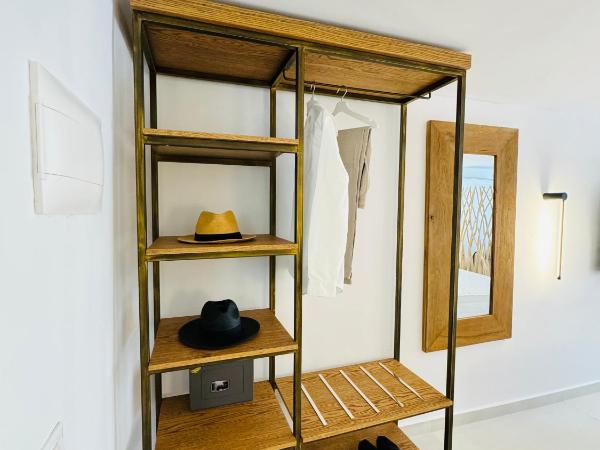 Sofos Suites Mykonos : photo 10 de la chambre suite junior avec terrasse