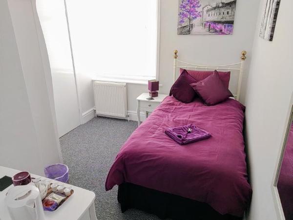 The Castleton : photo 1 de la chambre single room with en suite