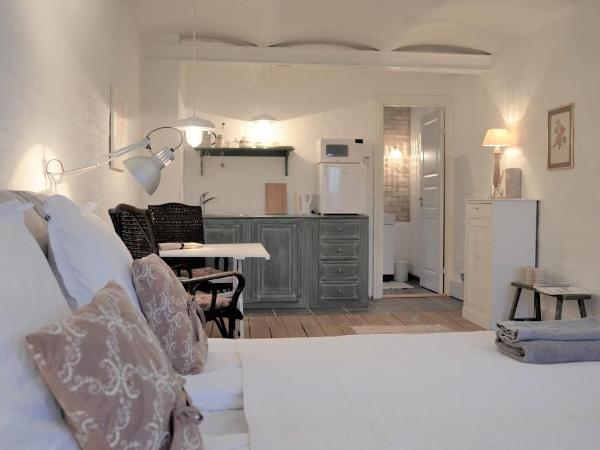Store Ejlstrup Bed & Breakfast : photo 1 de la chambre chambre double avec salle de bains privative