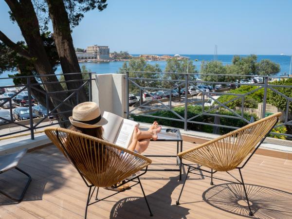 Key Largo : photo 3 de la chambre chambre double standard avec terrasse - vue sur mer