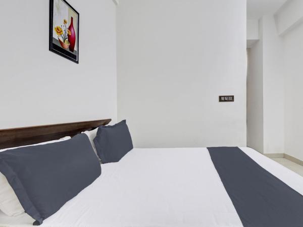 Hotel O Flagship J.K. Suites & Rooms : photo 7 de la chambre chambre triple classique