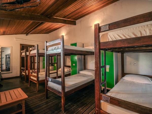 Bamboo Búzios Hostel : photo 1 de la chambre lit dans dortoir pour femmes de 8 lits