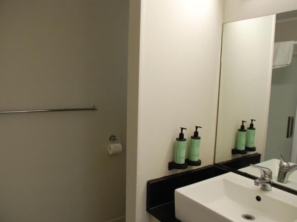 Auckland Airport Kiwi Motel : photo 7 de la chambre studio premier