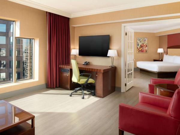 Hilton Charlotte Uptown : photo 3 de la chambre suite 1 chambre lit king-size premium