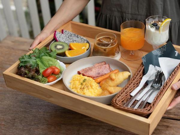 Taryn Tara Cafe and Stay : photo 6 de la chambre chambre double deluxe