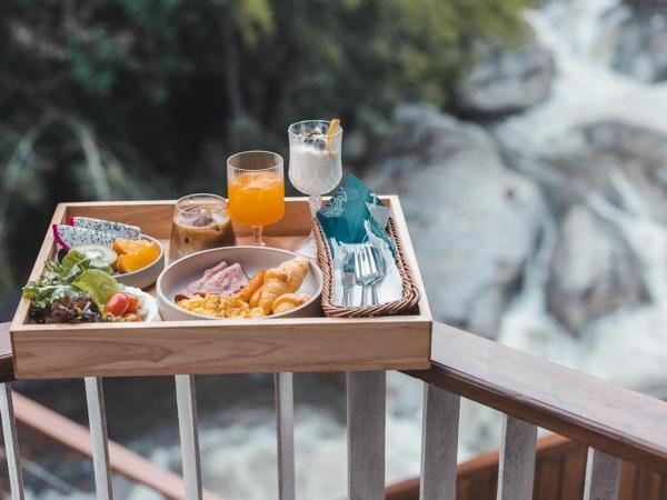 Taryn Tara Cafe and Stay : photo 8 de la chambre chambre double deluxe