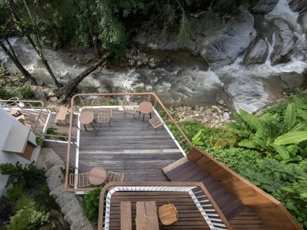 Taryn Tara Cafe and Stay : photo 4 de la chambre chambre double deluxe