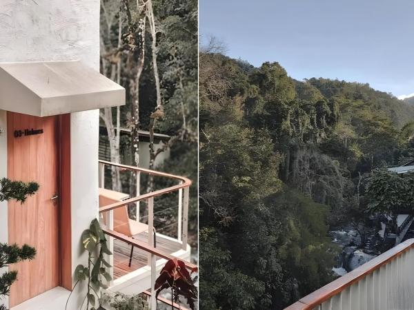 Taryn Tara Cafe and Stay : photo 4 de la chambre chambre lit king-size avec balcon