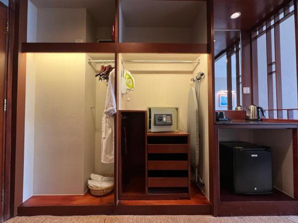 Baolong Hotel Shanghai : photo 4 de la chambre chambre supérieure lit queen-size