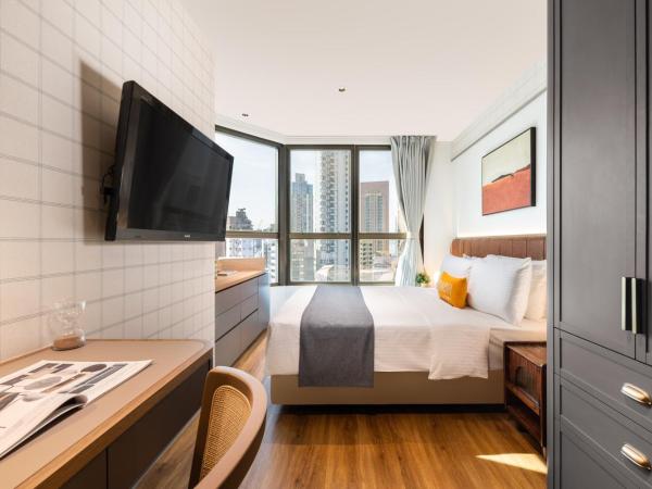Dash Living on Hollywood : photo 3 de la chambre premier queen room 