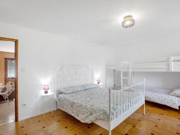 da Lule : photo 8 de la chambre appartement 1 chambre supérieur avec balcon