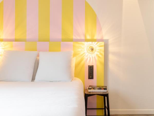 DEMAIN Hôtel & Conciergerie : photo 6 de la chambre petite chambre double