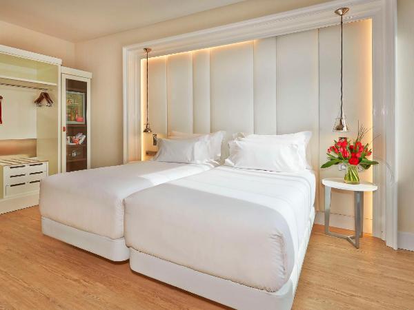 NH Collection Barcelona Gran Hotel Calderon : photo 2 de la chambre chambre double ou lits jumeaux supérieure avec terrasse