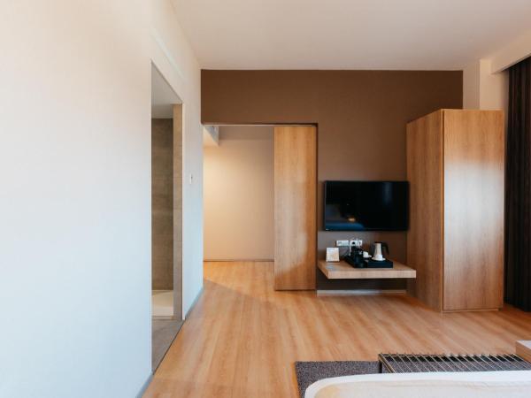 Barceló Valencia : photo 6 de la chambre suite junior