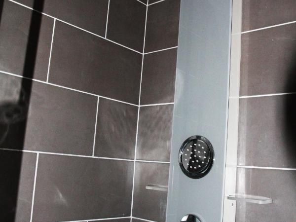 Hotel Riviera : photo 9 de la chambre chambre familiale supérieure (5 adultes)