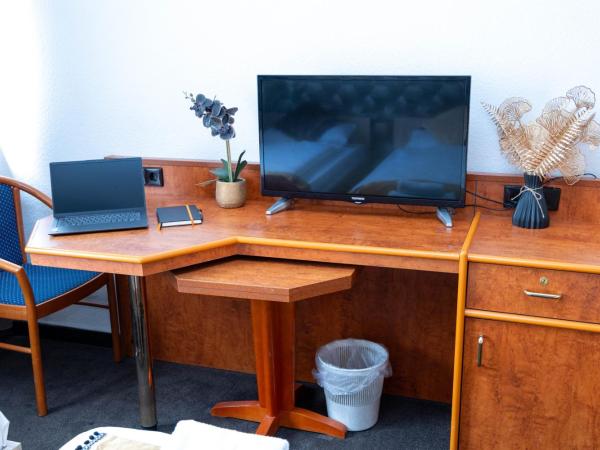 Hotel Rossija : photo 7 de la chambre chambre quadruple classique
