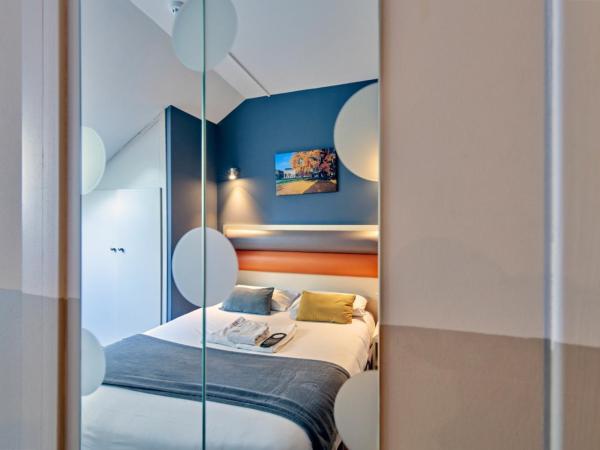 Adonis Hotel Strasbourg : photo 7 de la chambre chambre double charme 
