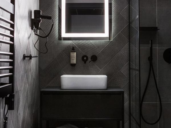 Hotel M23 Mariacka Katowice Centrum : photo 8 de la chambre chambre double standard