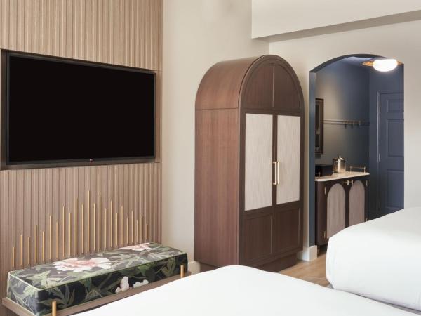 Hotel Vesper, Houston, a Tribute Portfolio Hotel : photo 4 de la chambre chambre standard avec 2 lits queen-size