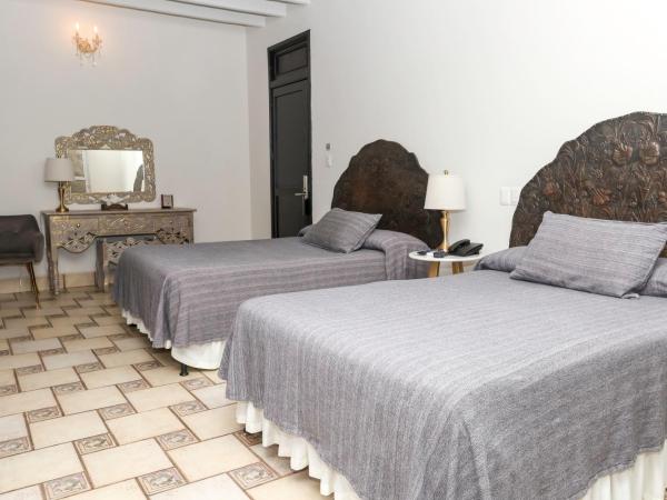 Hotel Boutique Naura Centro : photo 3 de la chambre suite junior avec 2 lits doubles 
