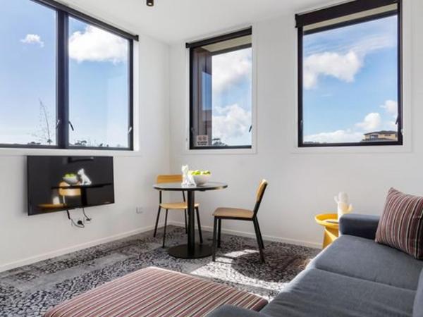 Roomie Apartment Hotel : photo 9 de la chambre studio lit king-size