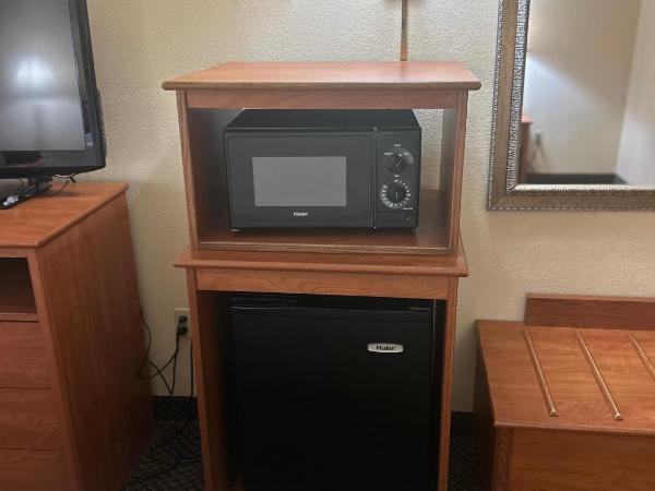 Holiday Inn Express Las Vegas-Nellis, an IHG Hotel : photo 1 de la chambre chambre standard