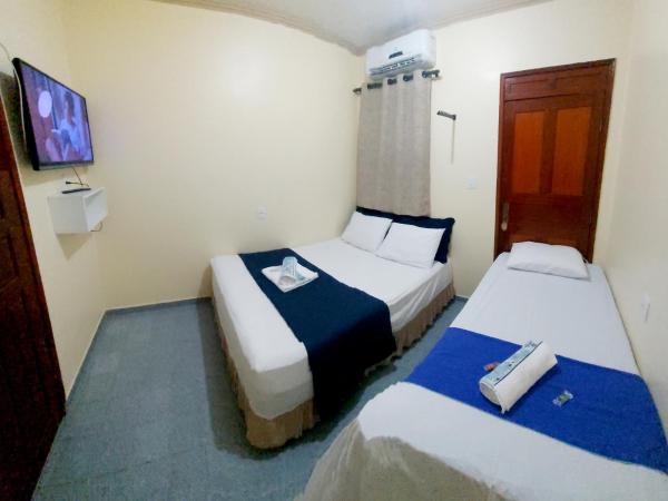 Solo Nunes : photo 4 de la chambre chambre triple avec salle de bains privative