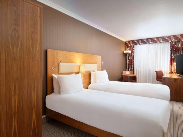 Hilton London Olympia : photo 1 de la chambre chambre lits jumeaux