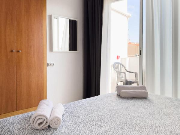 Hotel Maremagnum : photo 7 de la chambre chambre double deluxe avec balcon