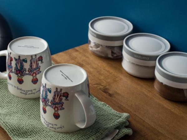 Adventure Q2 Hostel : photo 4 de la chambre chambre double avec salle de bains privative