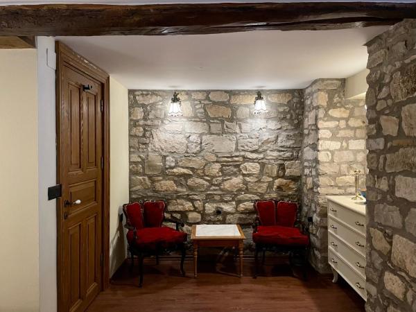 Urla Taş Konak Otel : photo 3 de la chambre chambre lit king-size supérieure