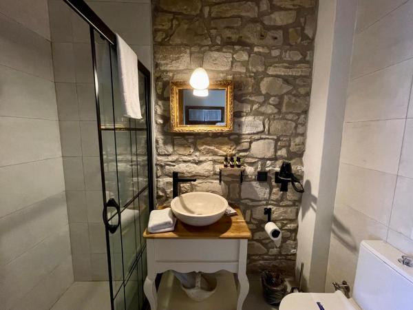 Urla Taş Konak Otel : photo 3 de la chambre chambre double deluxe