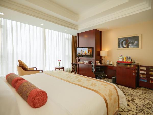 Soluxe Hotel Guangzhou - Overseas Buyers Registration Service&Canton Fair Free Shuttle Bus 15 Oct to 04 Nov : photo 2 de la chambre chambre supérieure avec lit king-size - vue sur rivière