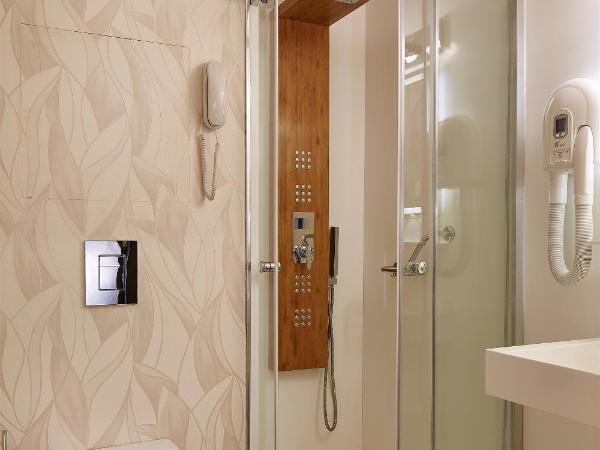 Kilim Hotel Izmir : photo 4 de la chambre chambre deluxe double ou lits jumeaux