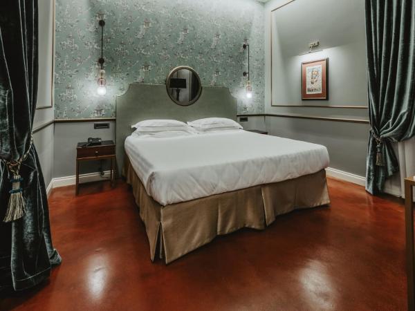 Hotel Giorgione : photo 1 de la chambre suite lit king-size