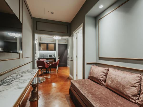 Hotel Giorgione : photo 2 de la chambre suite lit king-size