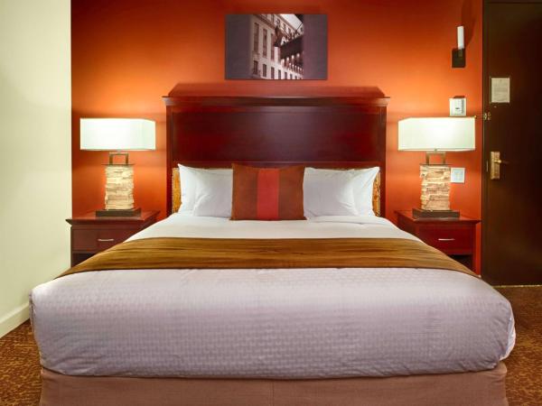 The Emily Morgan Hotel - A DoubleTree by Hilton : photo 3 de la chambre chambre lit king-size