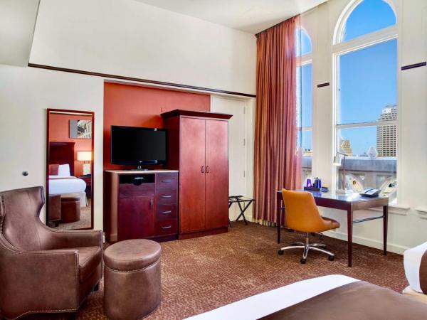 The Emily Morgan Hotel - A DoubleTree by Hilton : photo 7 de la chambre chambre avec 2 grands lits queen-size