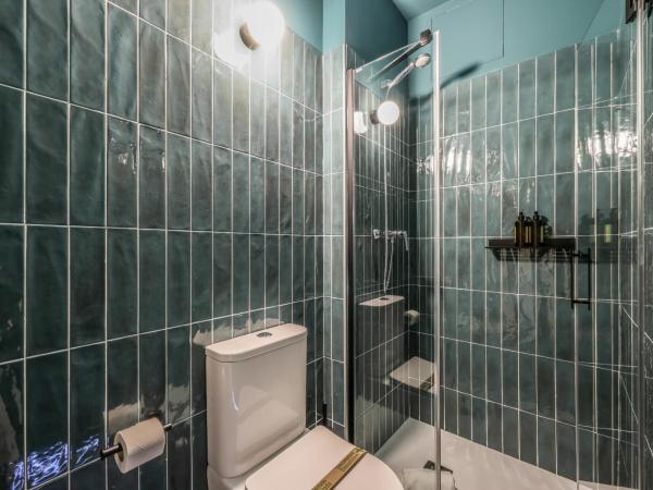 Madrid Live Coworking - SELF SERVICE - : photo 3 de la chambre chambre double - vue sur piscine