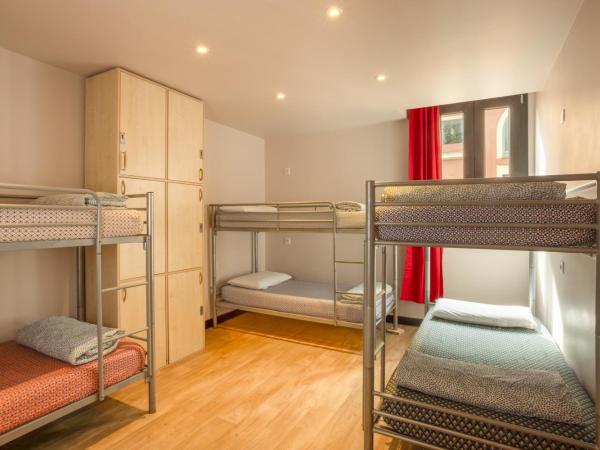 Villa Saint Exupery Beach Hostel : photo 3 de la chambre lit dans dortoir mixte de 6 lits